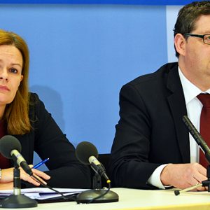 Nancy Faeser und Thorsten Schäfer-Gümbel bei der Pressekonferenz zum Arbeitsprogramm